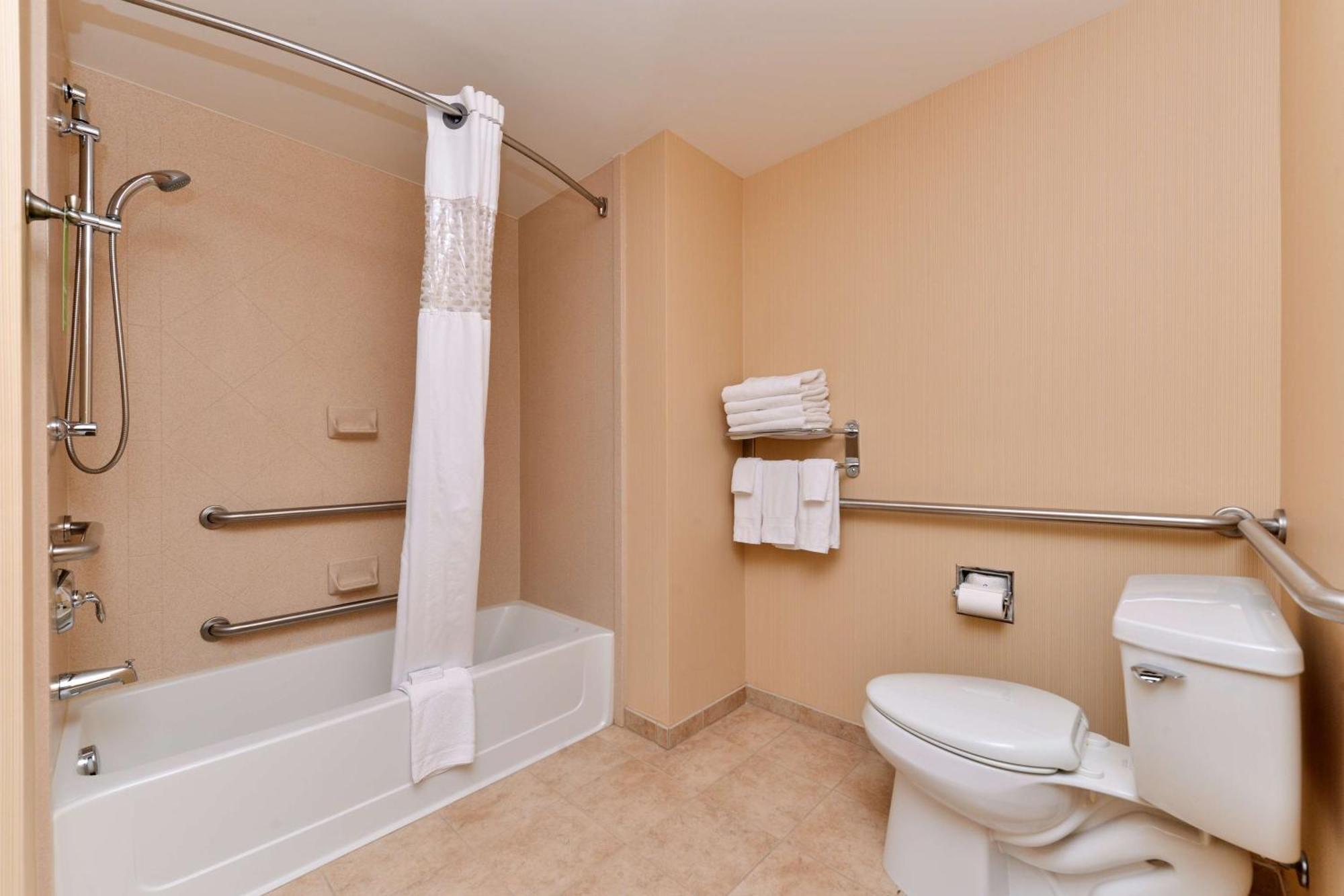 Hampton Inn Evanston Zewnętrze zdjęcie