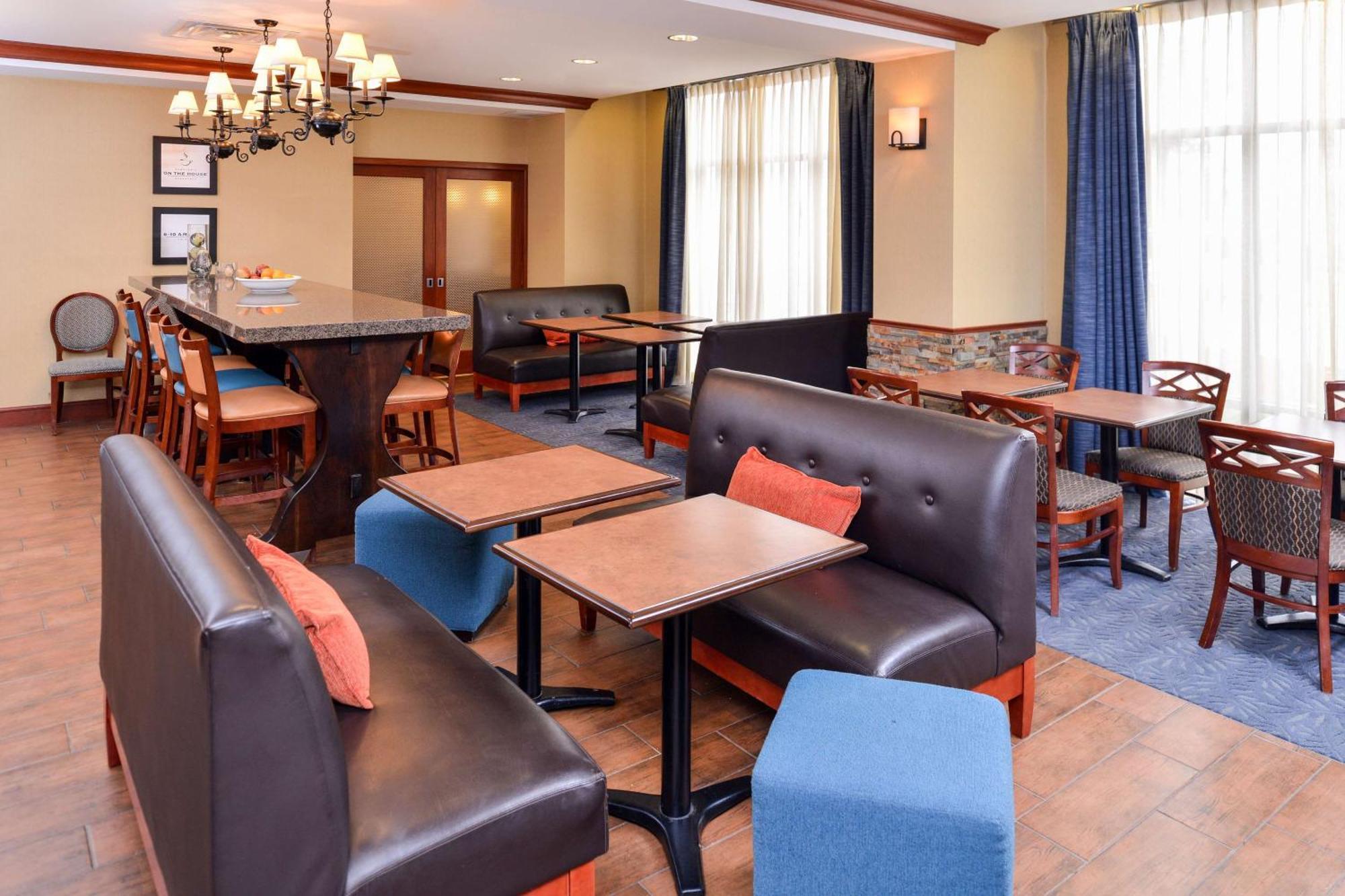Hampton Inn Evanston Zewnętrze zdjęcie