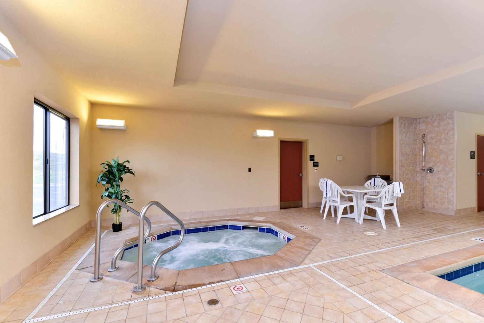 Hampton Inn Evanston Zewnętrze zdjęcie